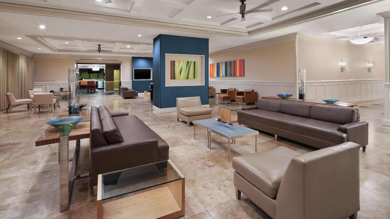 Doubletree By Hilton Sunrise - Sawgrass Mills Hotel Exterior photo